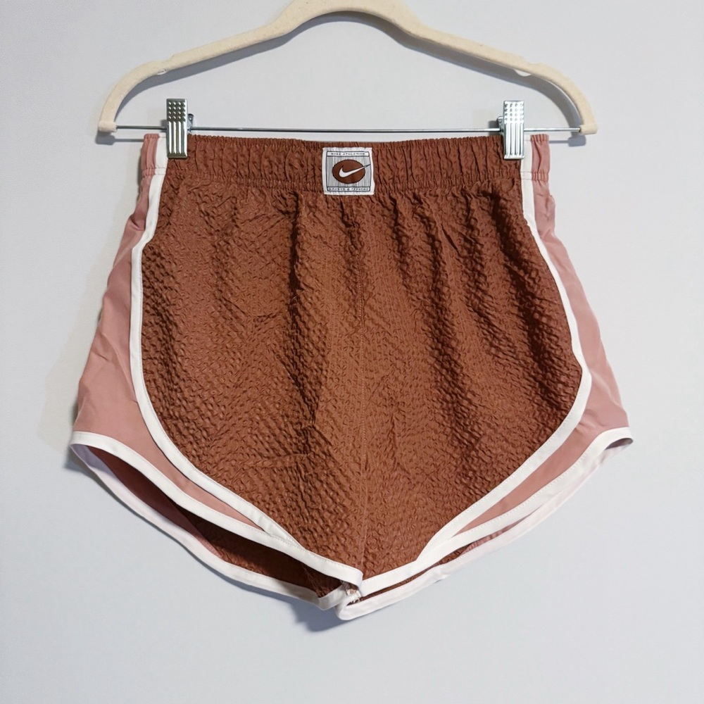 Nike - Brown Running Shorts